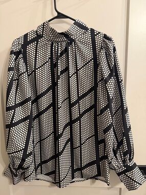 SHEIN Black and White Geometric Dot Mock Neck Blouse